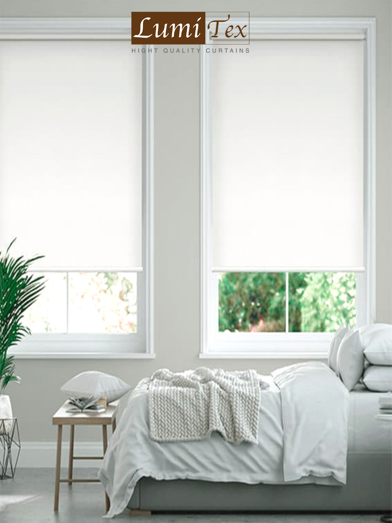 Rèm cuốn EcoShade với chất liệu sợi polyester có khả năng chịu được nhiệt độ cao, không phai màu