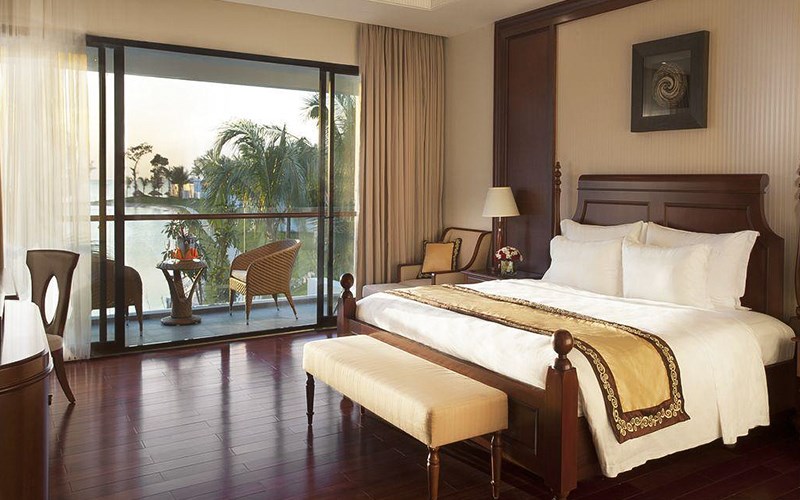 Rèm vải 2 lớp với thiết kế rất phong phú và đa dạng, dành cho tất cả các kiểu nhà biệt thự, resort