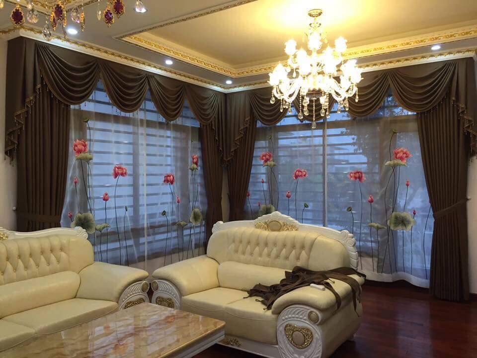 Nếu bạn đang cần tân trang lại ngôi nhà thì có thể thử những mẫu rèm của Lumitex nhé