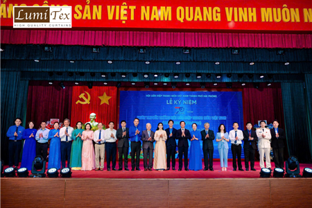 Hội Doanh nhân trẻ tham dự Lễ kỷ niệm 70 năm Ngày truyền thống Hội Liên hiệp Thanh niên Việt Nam