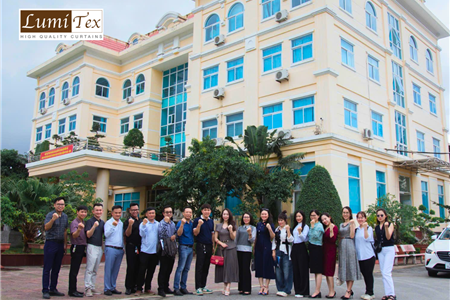 Rèm Lumitex cùng TEAM KCN Miền Đông Bắc Bộ thăm Công ty CP Cơ khí Ô tô Uông Bí