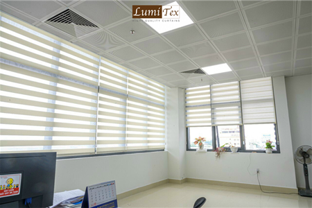 Lumitex thi công lắp đặt rèm cuốn cầu vồng tại Công ty Xây lắp Hải Long- 97 Bạch Đằng, Q. Hồng Bàng, HP.